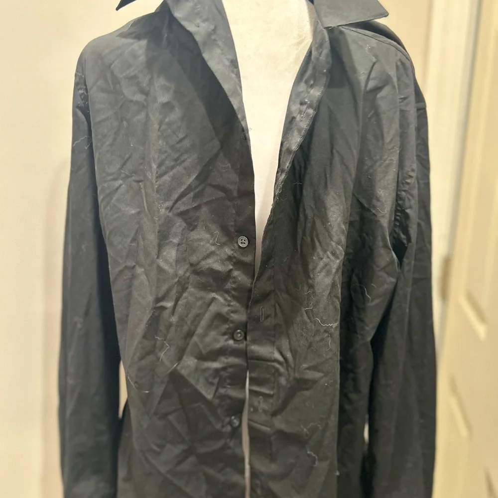 H&M Men's Black Dress Shirt - Picture 1 of 2